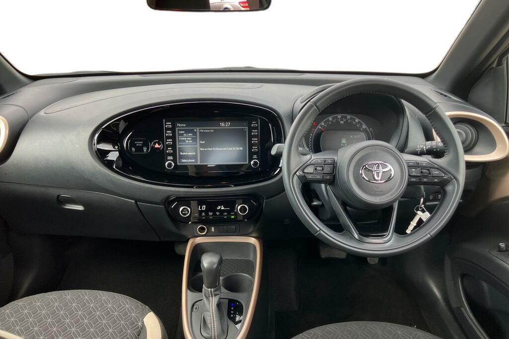 Toyota Aygo X 1.0 Vvt-i Edge X-shift Euro 6 Ss Beige #6