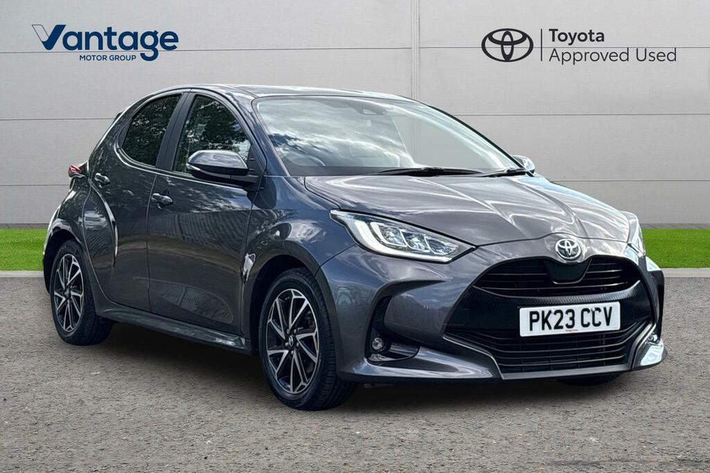 Toyota Yaris 1.5 Vvt-h Design E-cvt Euro 6 Ss Grey