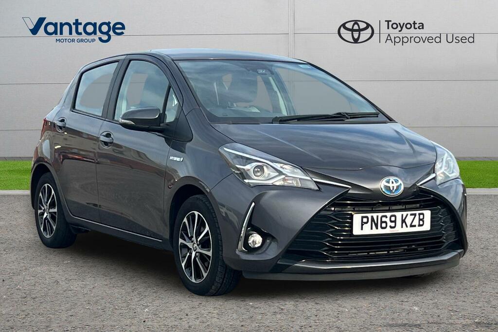 Toyota Yaris 1.5 Vvt-h Icon Tech E-cvt Euro 6 Ss Grey