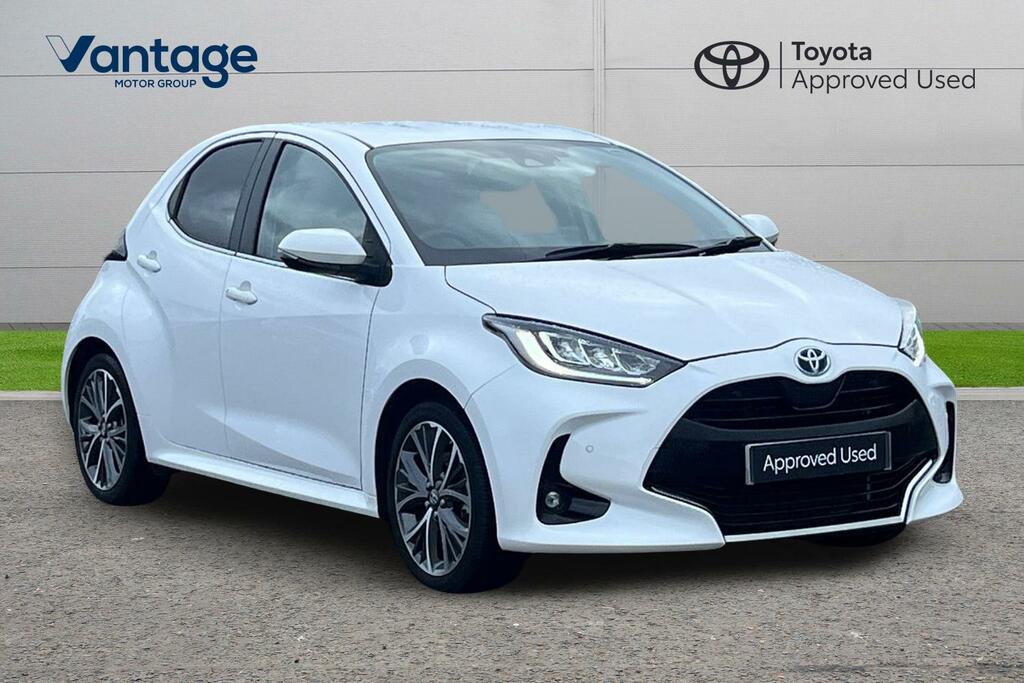 Toyota Yaris 1.5 Vvt-h Excel E-cvt Euro 6 Ss White