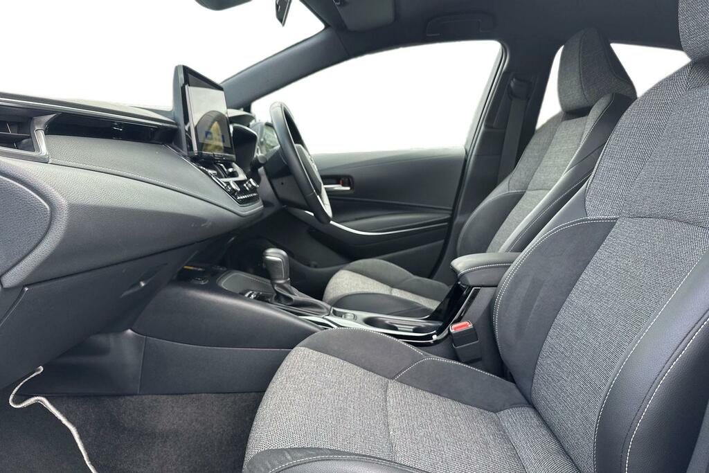 Toyota Corolla 1.8 Vvt-h Design Cvt Euro 6 Ss Silver #5