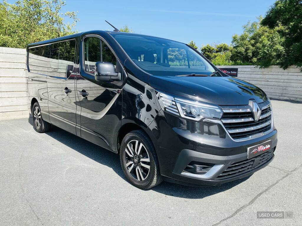 Renault Trafic Ll30 Blue Dci 150 Sport Crew Van Black