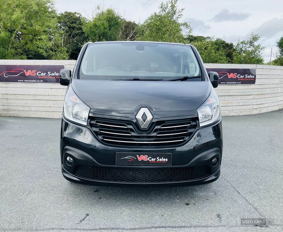 Renault Trafic Sl27 Dci 120 Sport Nav Van Black #2