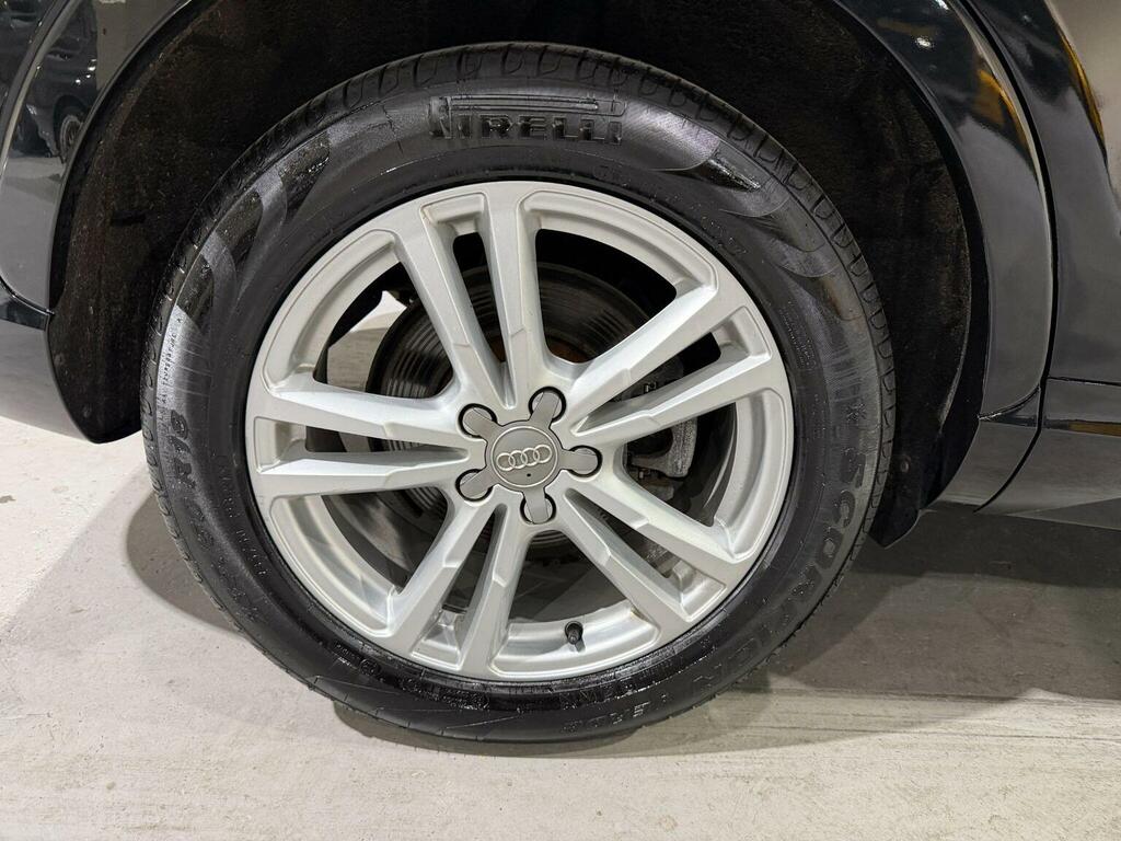 Audi Q3 Silver #9
