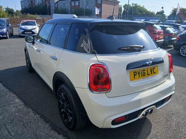 Mini Hatch 2.0 Cooper S Hatchback Euro 6 S PY16LVC White #6