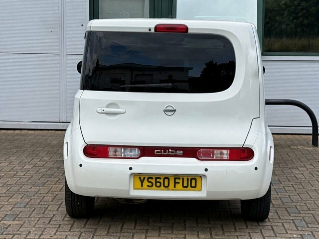 Nissan Cube Cube Kaizen White #24