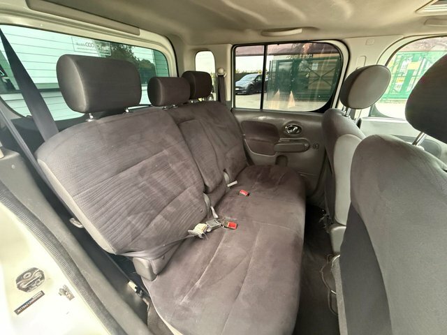 Nissan Cube Cube Kaizen White #12