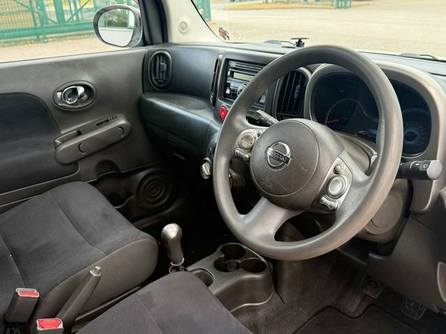 Nissan Cube Cube Kaizen White #9