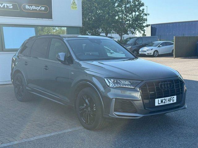 Audi Q7 S Line Black #34