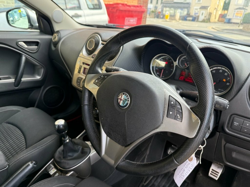 Alfa Romeo MiTo Hatchback  #13