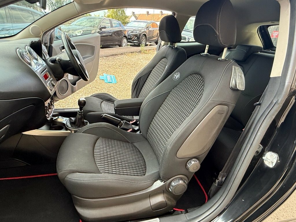 Alfa Romeo MiTo Hatchback  #17