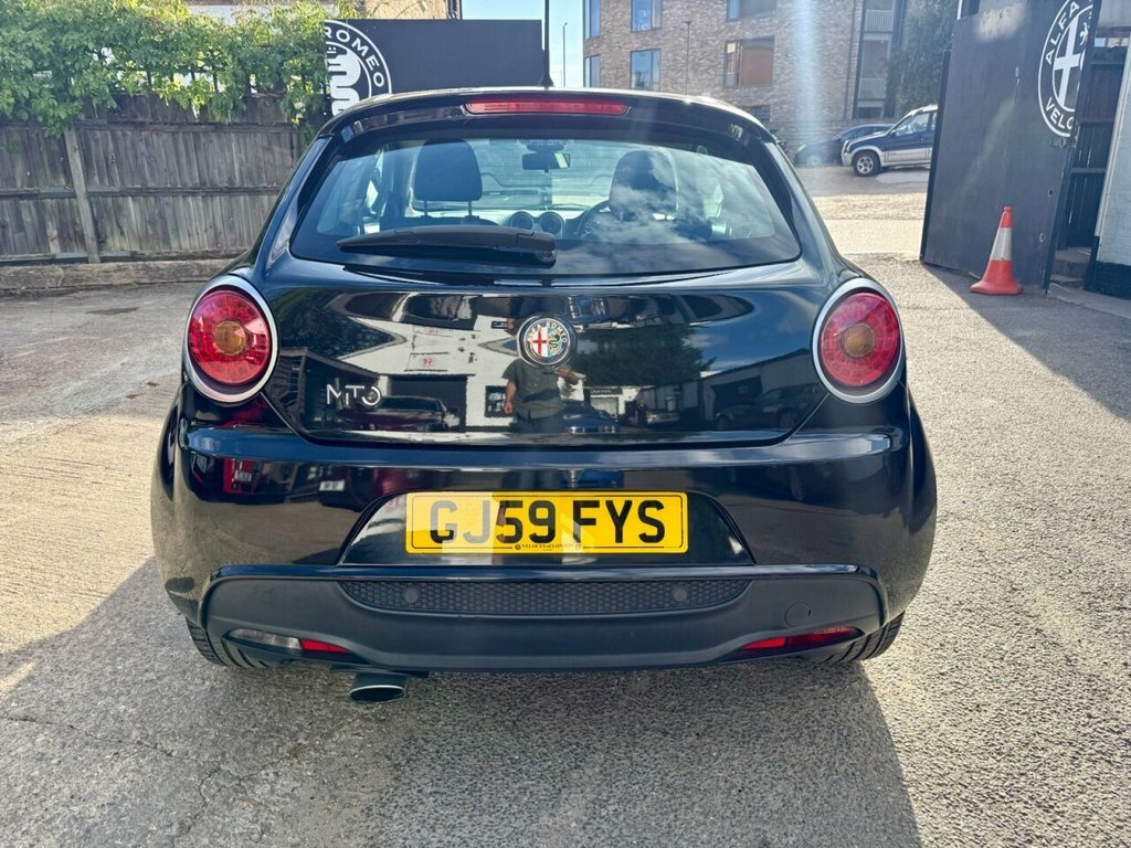Alfa Romeo MiTo Hatchback  #8