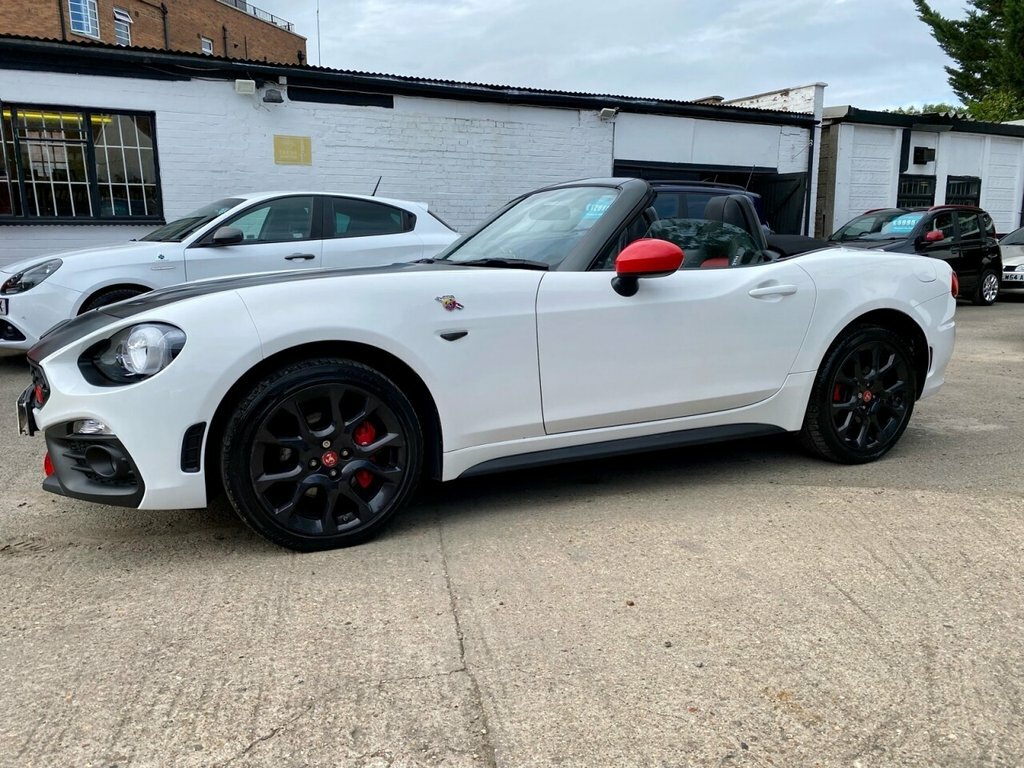 Abarth 124 Spider Convertible YW17AOC White #6