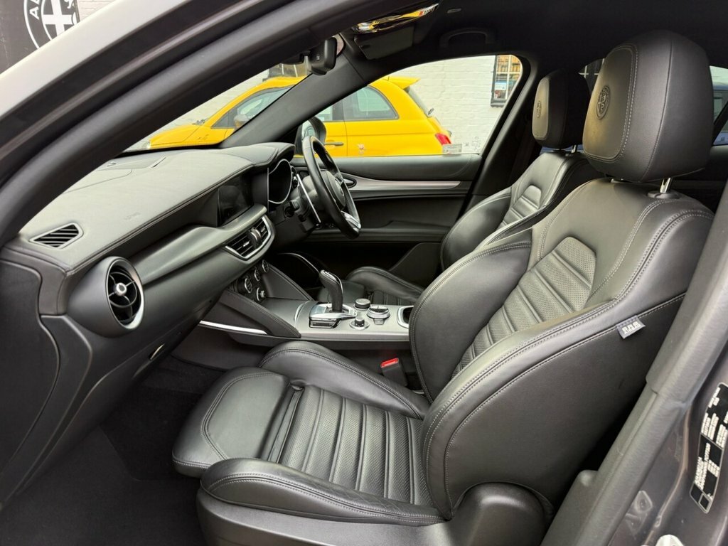 Alfa Romeo Stelvio Suv Red #16