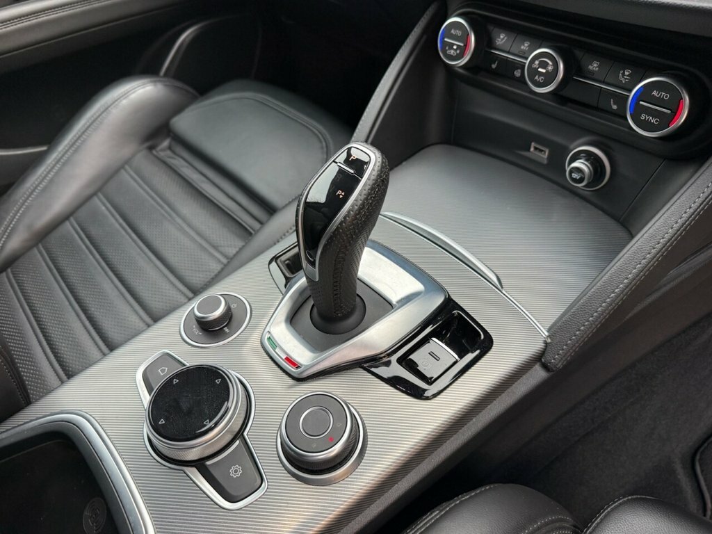 Alfa Romeo Stelvio Suv Red #7