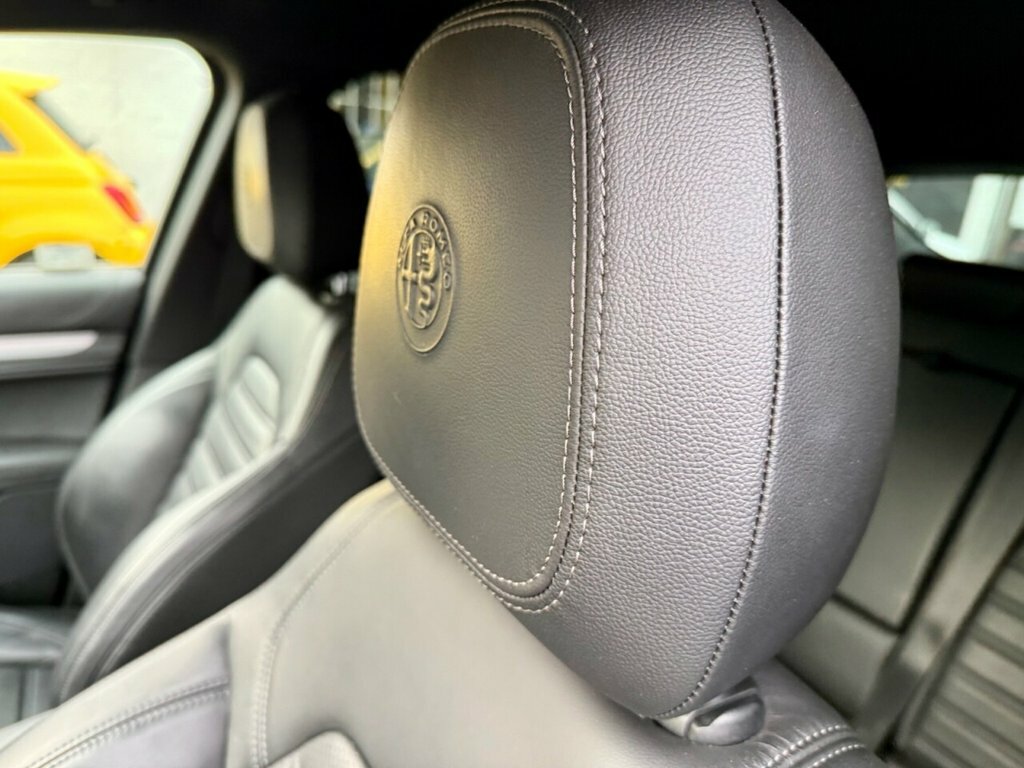 Alfa Romeo Stelvio Suv Red #38