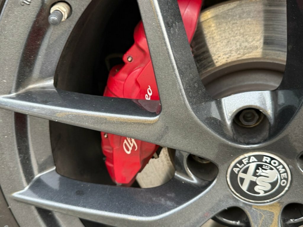Alfa Romeo Stelvio Suv Red #37