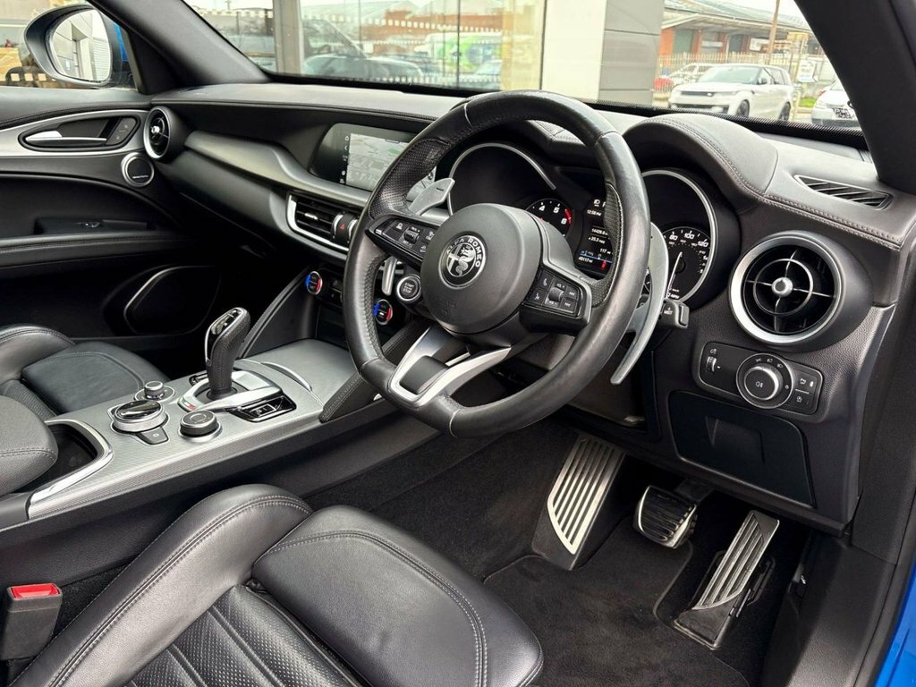 Alfa Romeo Stelvio 2L Veloce Grey #2