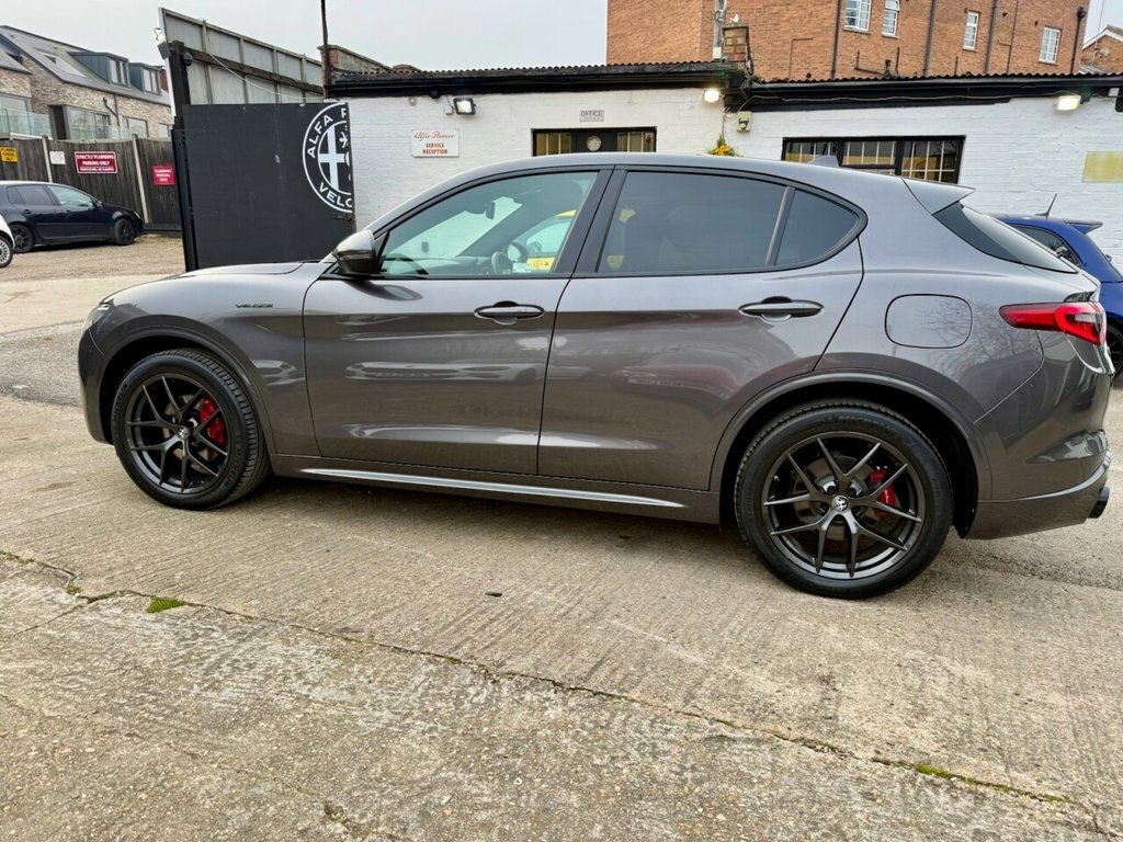 Alfa Romeo Stelvio Suv Red #39
