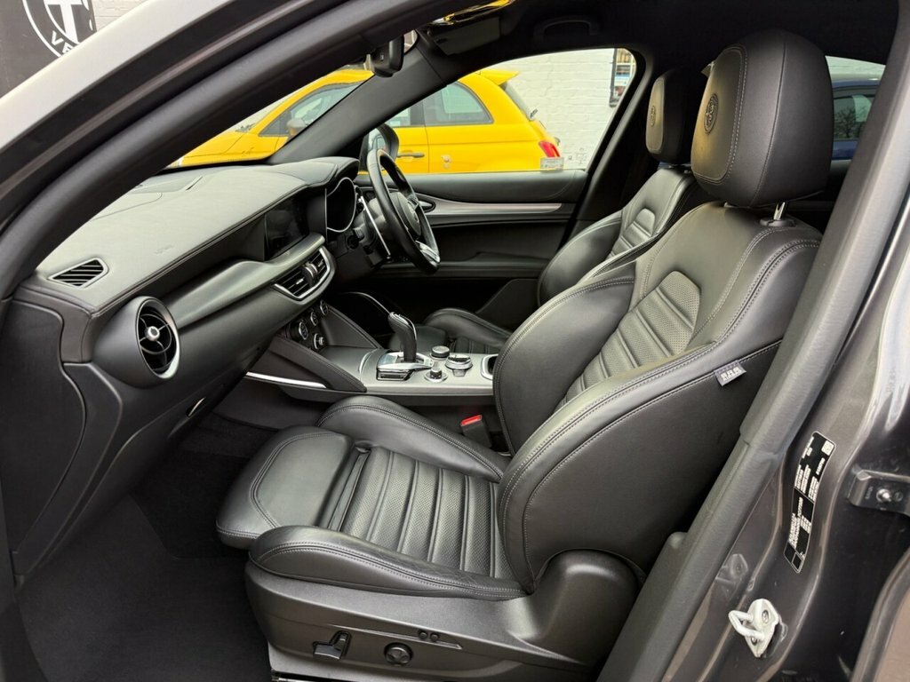 Alfa Romeo Stelvio Suv Red #21