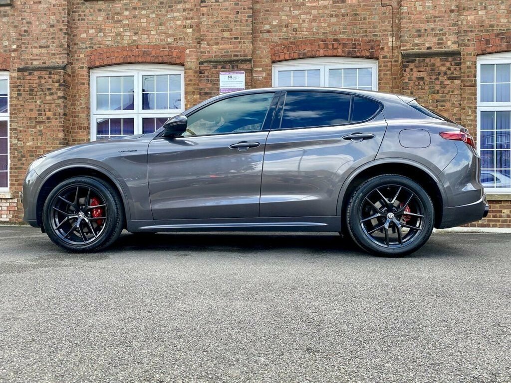 Alfa Romeo Stelvio 2L Veloce Grey #3