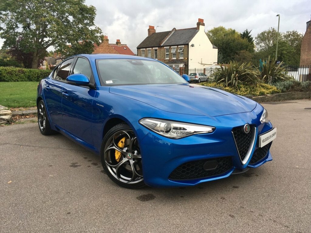 Alfa Romeo Giulia 2L Tb Veloce Blue