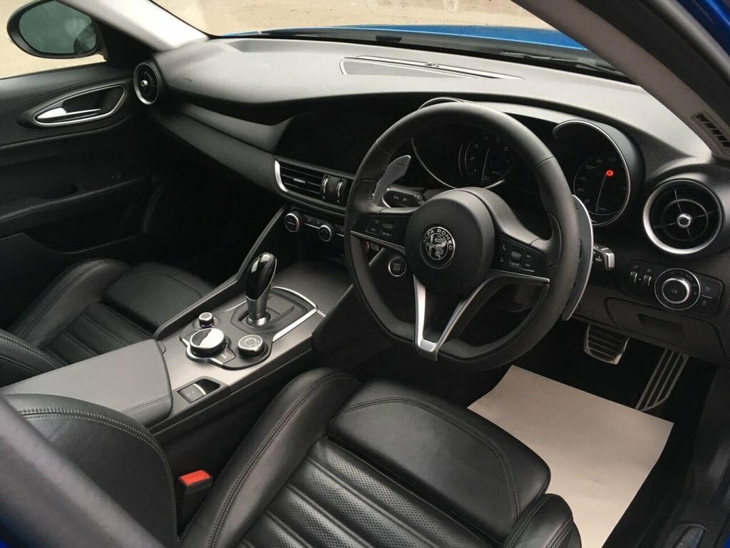 Alfa Romeo Giulia 2L Tb Veloce Blue #3