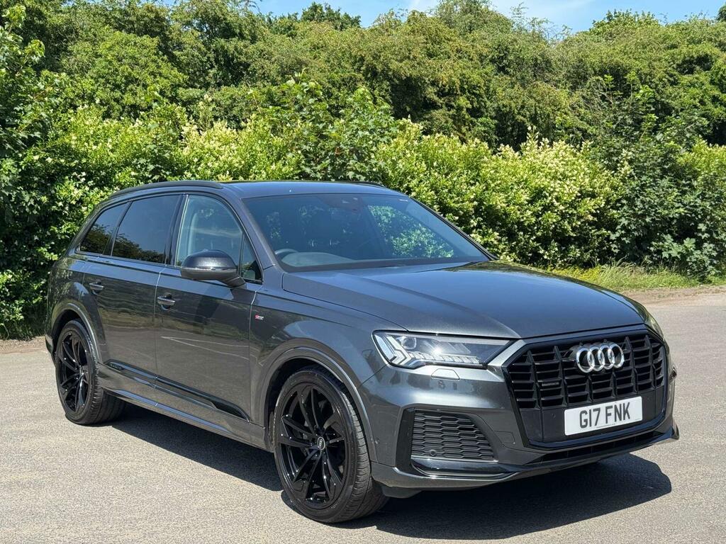 Audi Q7 Black Edition Grey