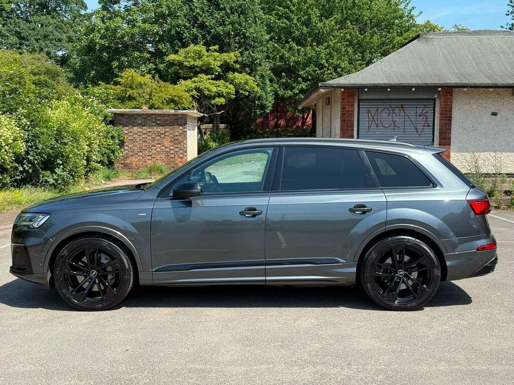 Audi Q7 Black Edition Grey #5