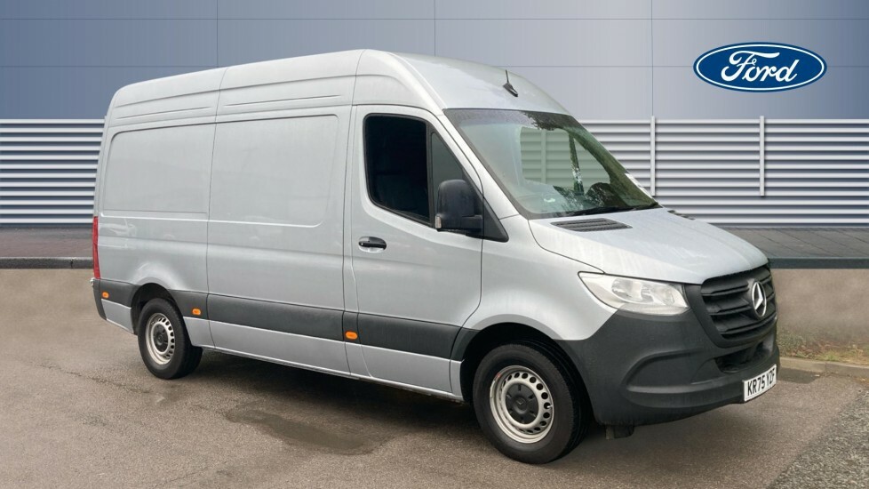 Mercedes-Benz Sprinter Pro Silver