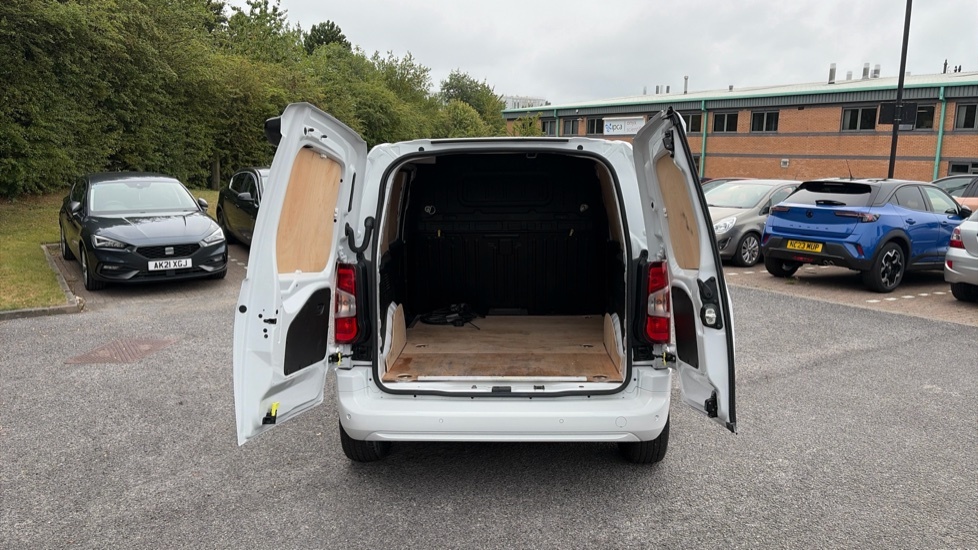 Vauxhall Combo-e Life Pro LS25GZA White #3