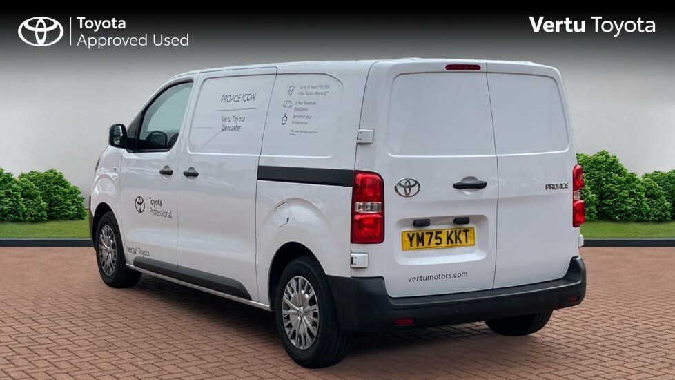 Toyota PROACE Icon YM75KKT White #4