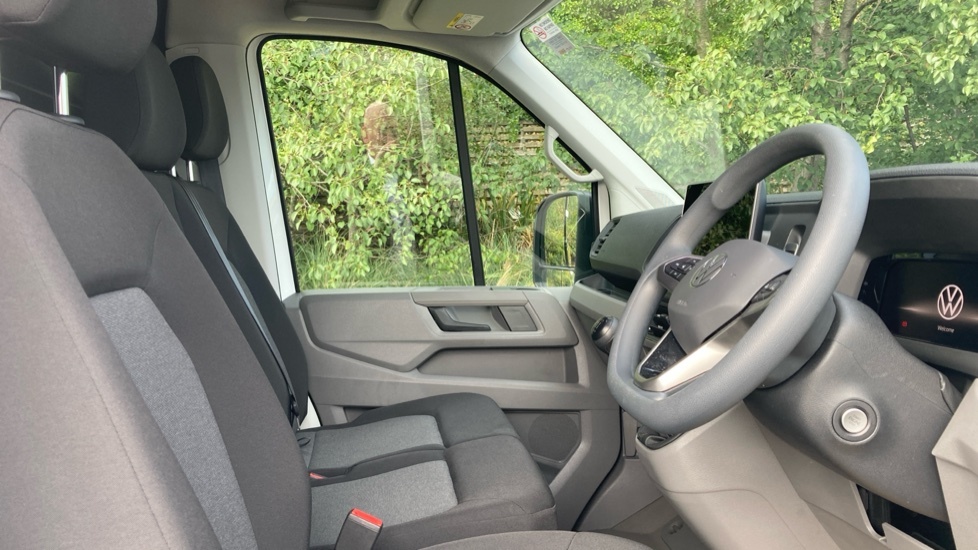 Volkswagen Crafter Commerce White #6