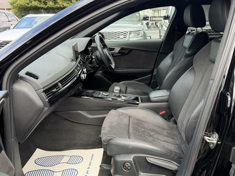 Audi A4 Avant Technik Black #22