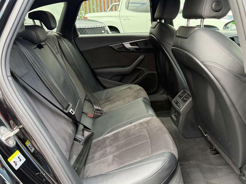 Audi A4 Avant Technik Black #54