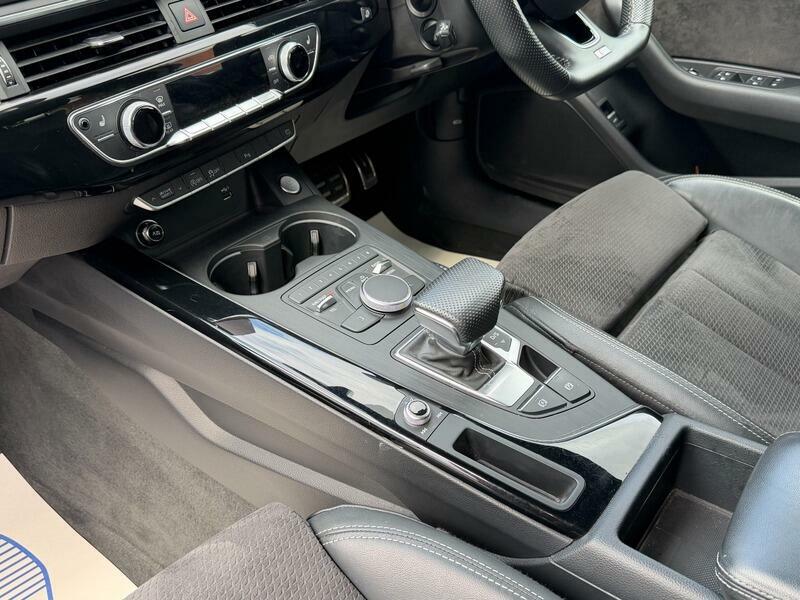 Audi A4 Avant Technik Black #28