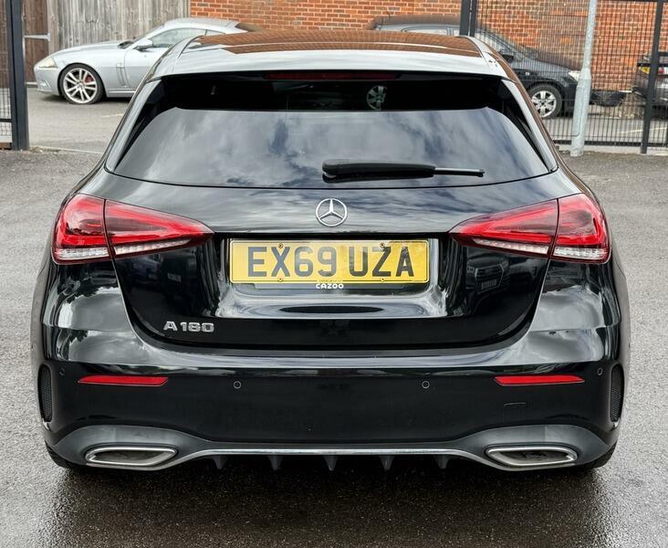 Mercedes-Benz A Class 1.3 A180 Amg Line Premium 7G-dct Euro 6 Ss Black #4