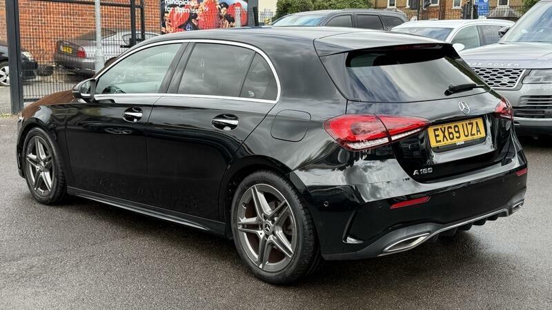 Mercedes-Benz A Class 1.3 A180 Amg Line Premium 7G-dct Euro 6 Ss Black #3