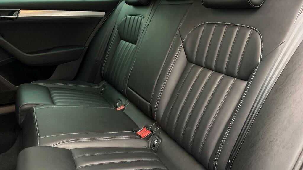 Skoda Superb Automatic Grey #7