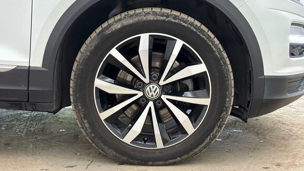 Volkswagen T-Roc 1.0 Tsi Design Euro 6 Ss White #5