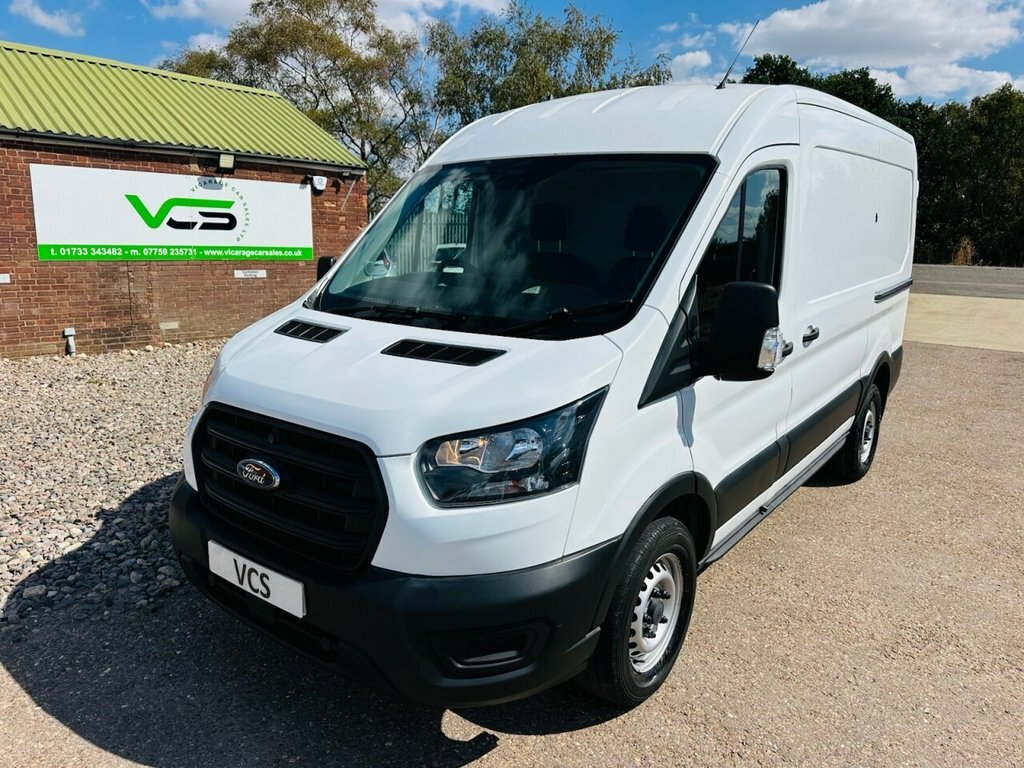 Ford Transit Custom 2L Leader YS70JZP White