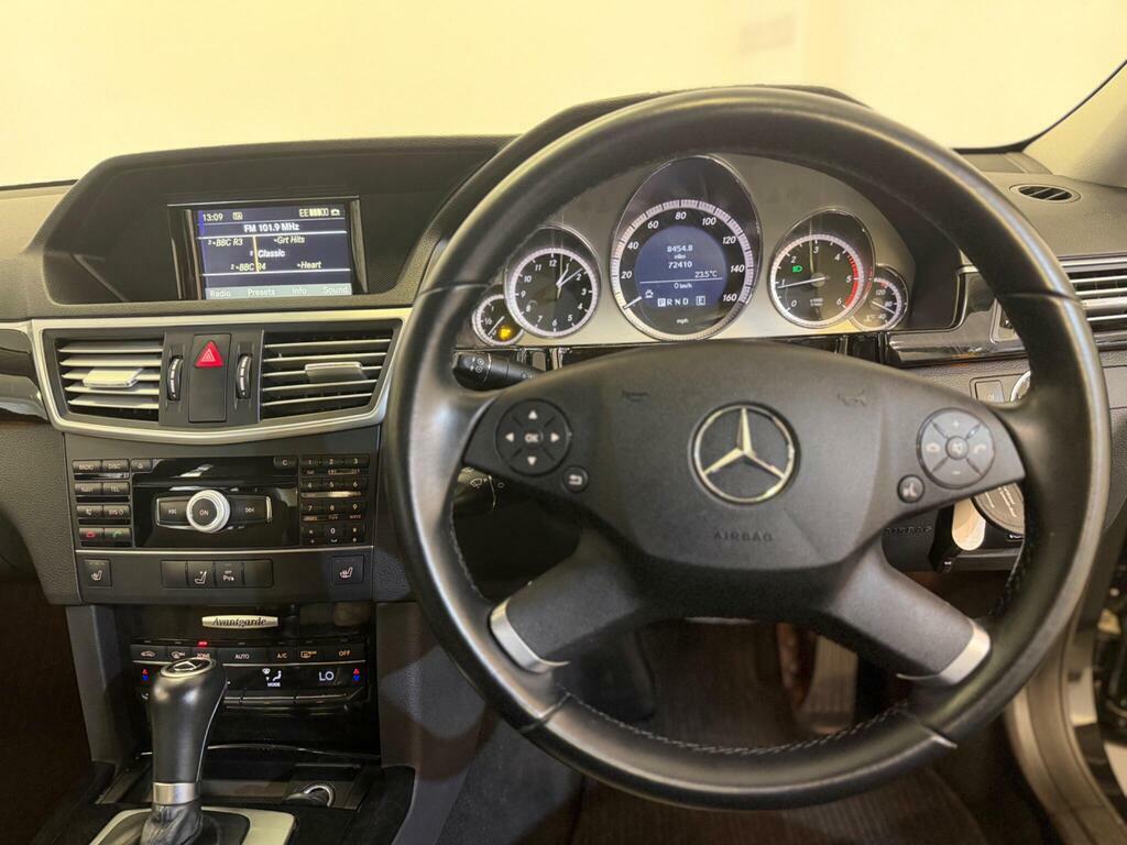 Mercedes-Benz E Class Blue #26