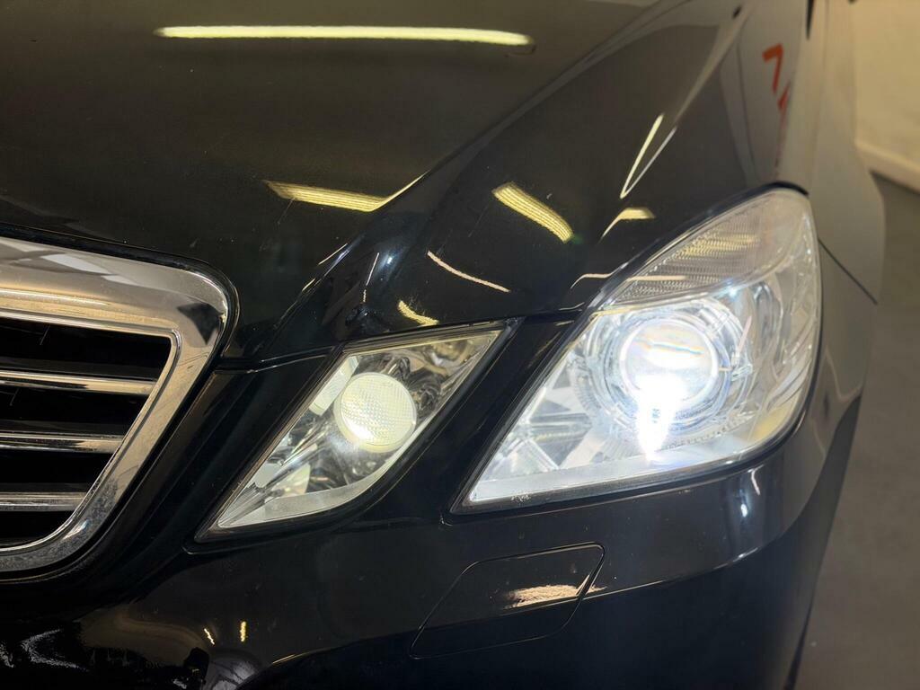 Mercedes-Benz E Class Blue #10
