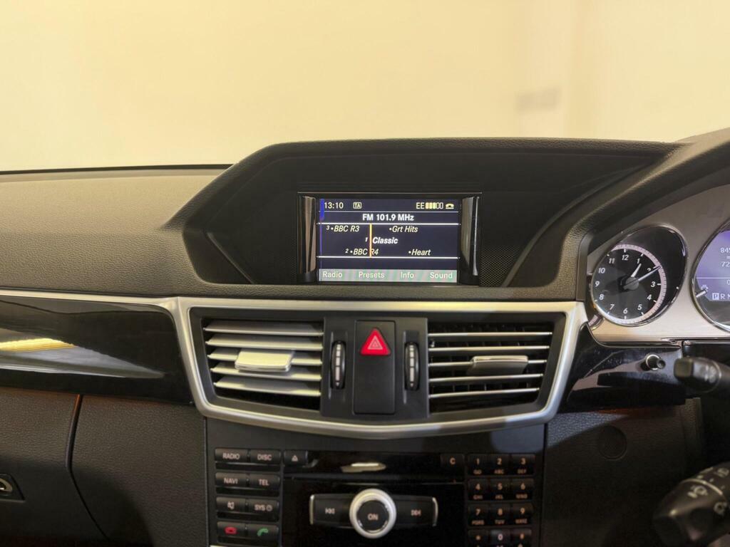 Mercedes-Benz E Class Blue #29