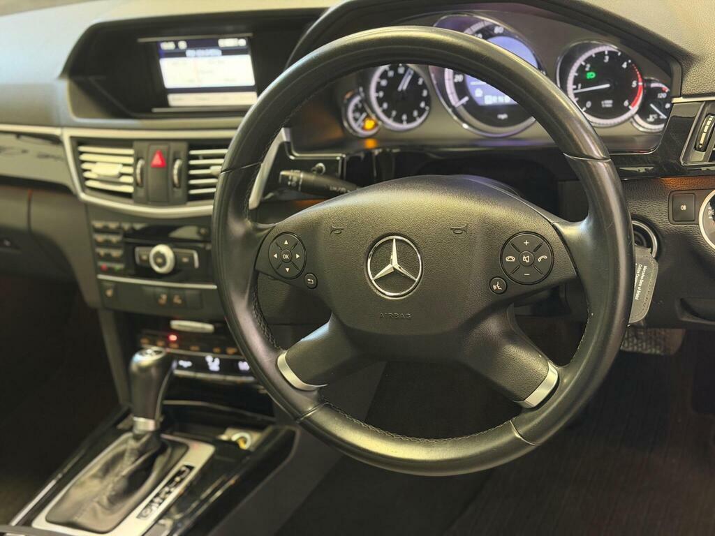 Mercedes-Benz E Class Blue #13