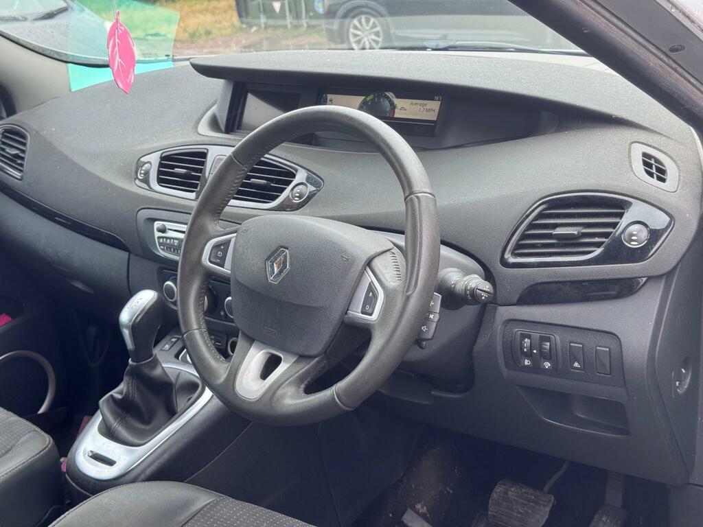 Renault Scenic 2.0 Vvt Dynamique Tomtom Mpv Silver #4