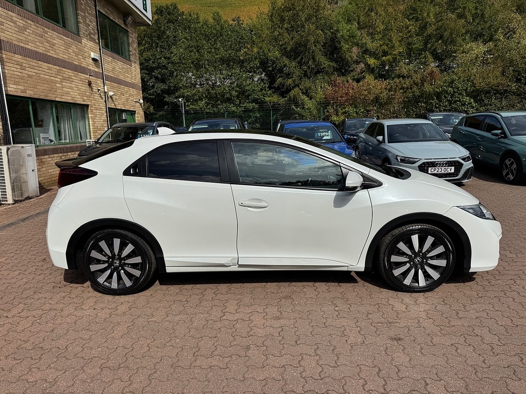 Honda Civic I-vtec Sr White #4