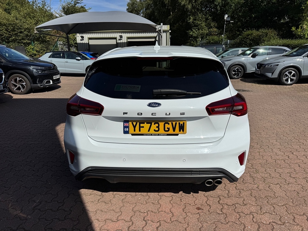 Ford Focus T Ecoboost St-line YF73GVW White #6