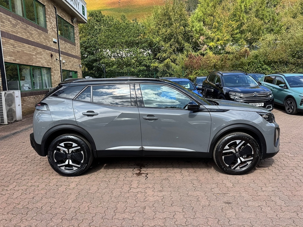 Peugeot 2008 Puretech Gt EO73NNP Grey #4