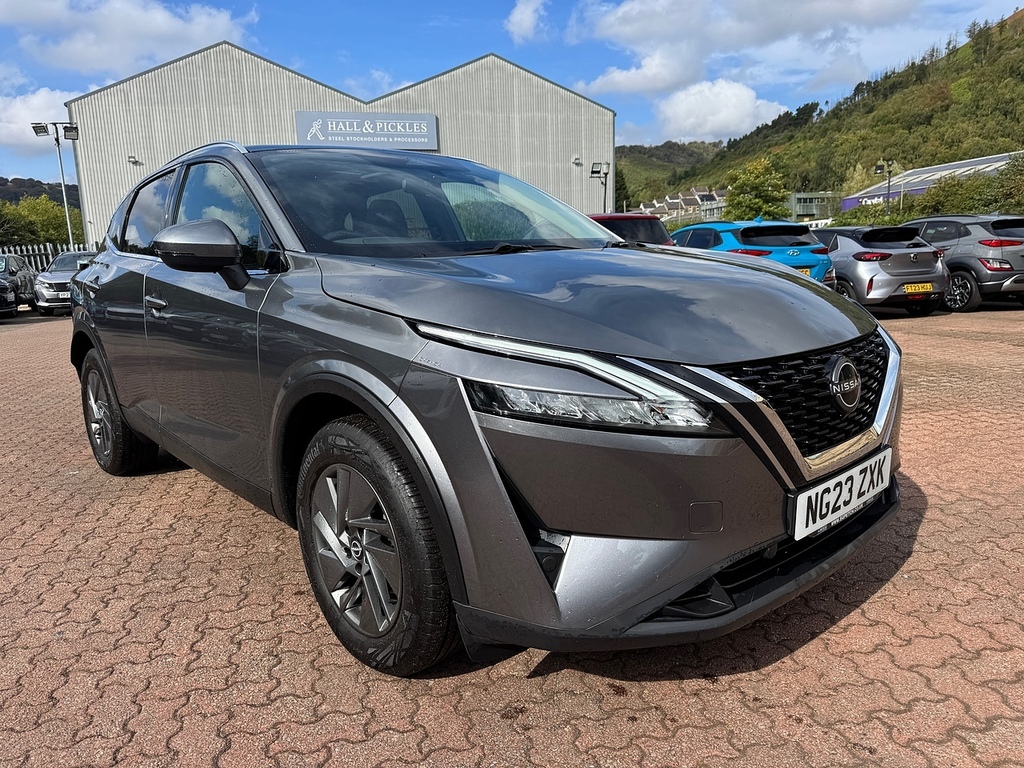 Nissan Qashqai Dig-t Mhev Acenta Premium Glass Roof Grey